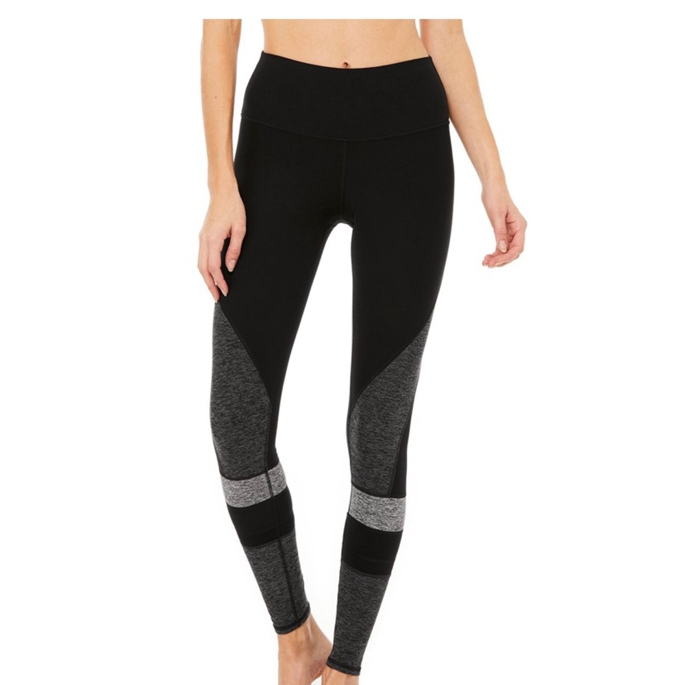 NEW Alo Yoga high waist momentum legging